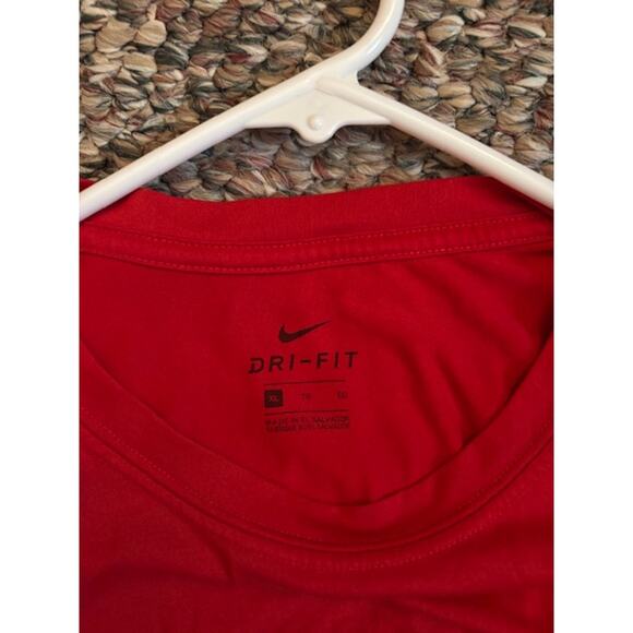 Fresno Grizzlies Nike Dri Fit Red Tee Shirt Size XL - 100% polyester - Picture 3 of 3